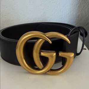 Gucci Black Leather Belt with Gold GG Emblem